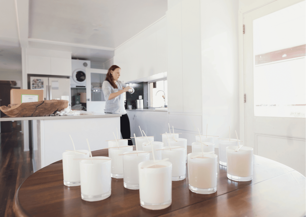 candles on table to set